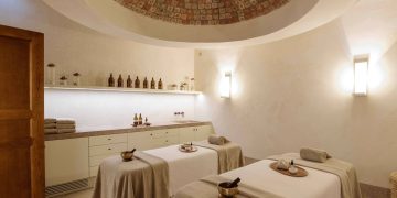 How Do Hotels Create the Perfect Ambience for Relaxation?