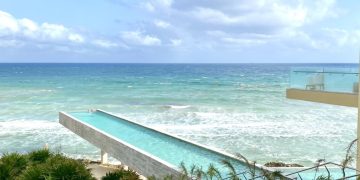 What Are the Real Benefits of Staying in a Resort?