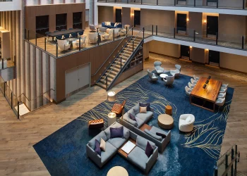 Can You Rely on Online Reviews to Choose a Hotel?