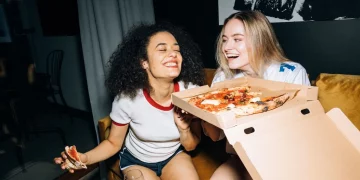 Can Eating Late at Night Really Ruin Your Digestion?