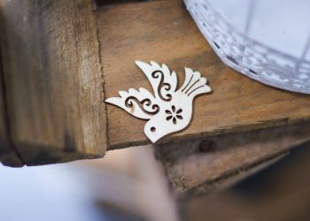 What Makes a Story Unforgettable?