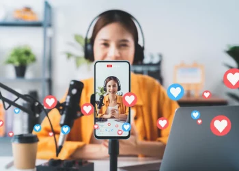 How Can You Leverage Influencer Marketing Without Breaking the Bank?